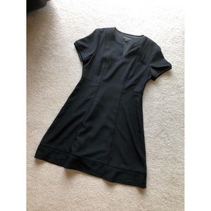 Black Banana Republic Dress ONLY WORN ONCE